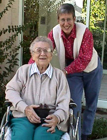 Nan and her daughter, Anna, 1998